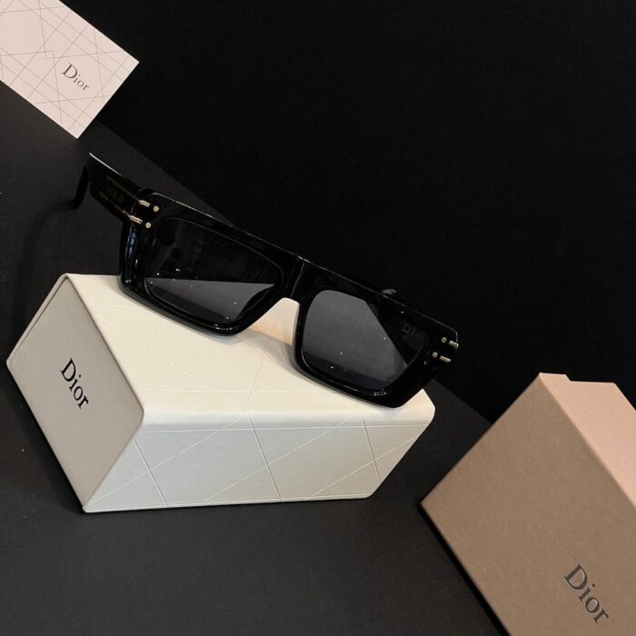 عینک زنانه Dior